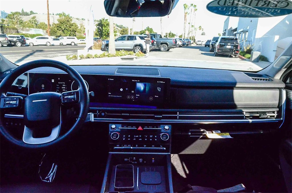 Used 2024 Hyundai Santa Fe Limited image 12