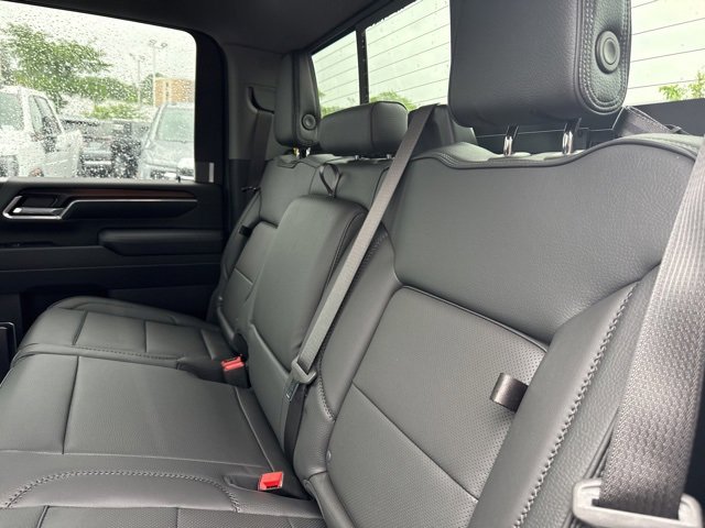 New 2025 GMC Sierra 2500 Denali w/ Denali Reserve Package image 24