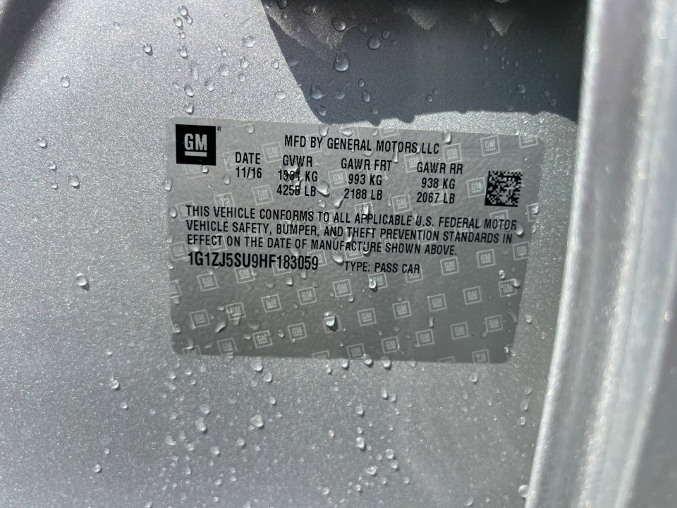 Used 2017 Chevrolet Malibu Hybrid w/ Driver Confidence Package image 38