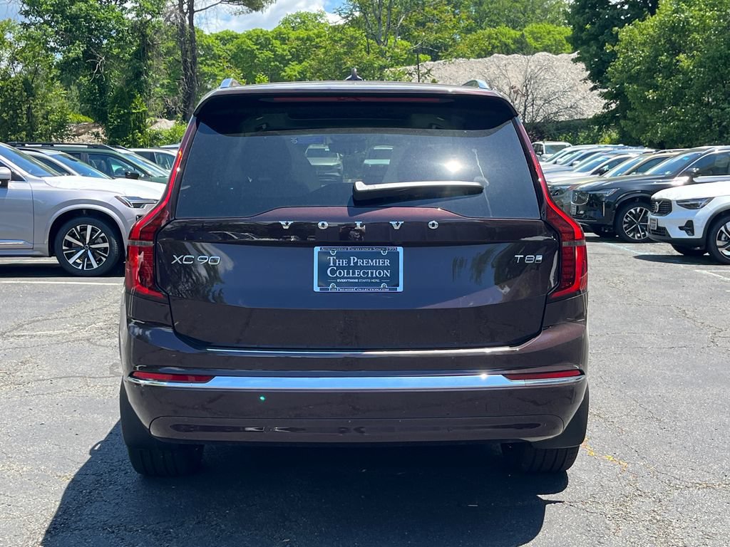 New 2026 Volvo XC90 T8 Ultra w/ Protection Package AWD/4WD image 3
