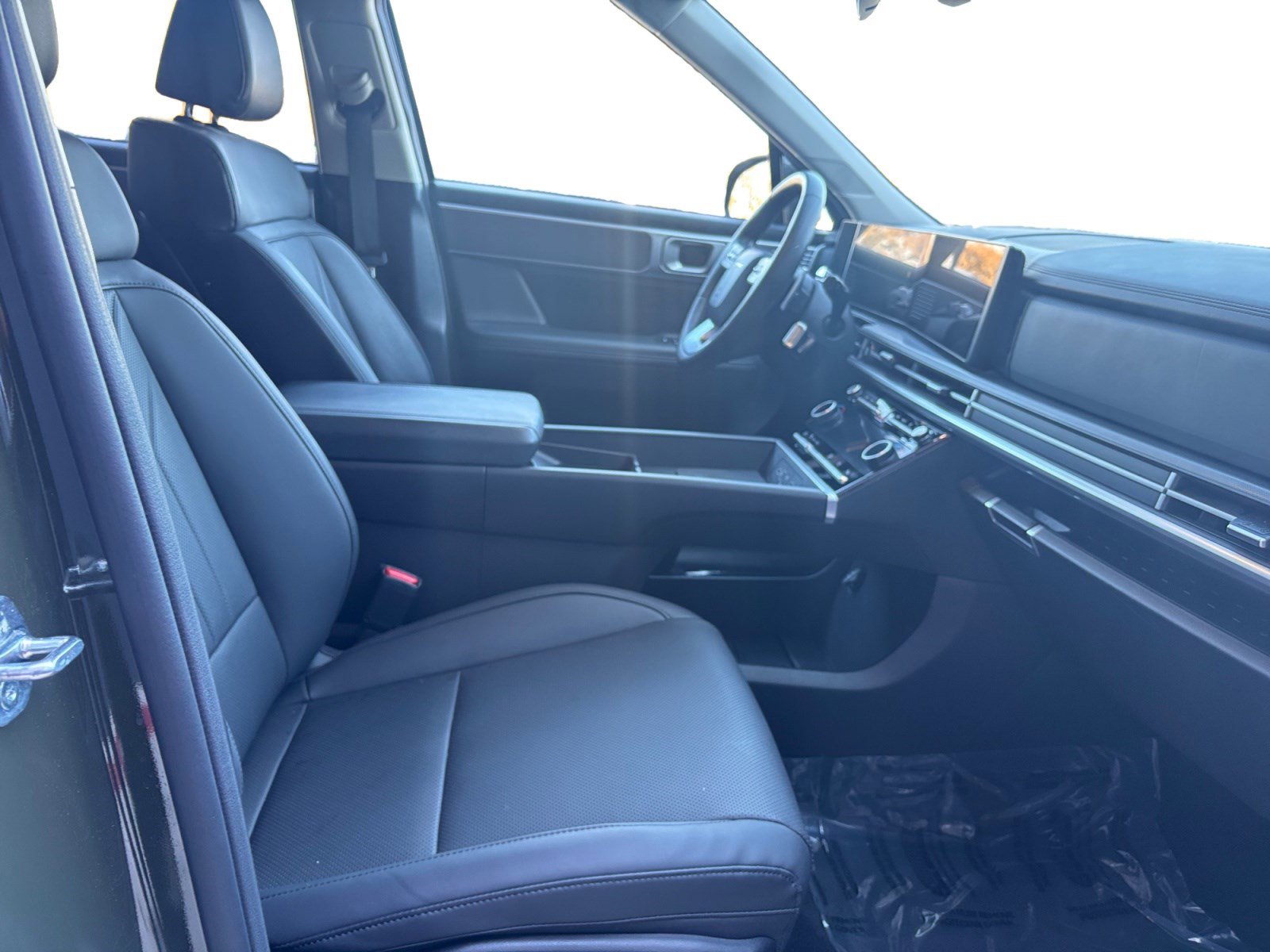 Used 2025 Hyundai Santa Fe SEL image 15