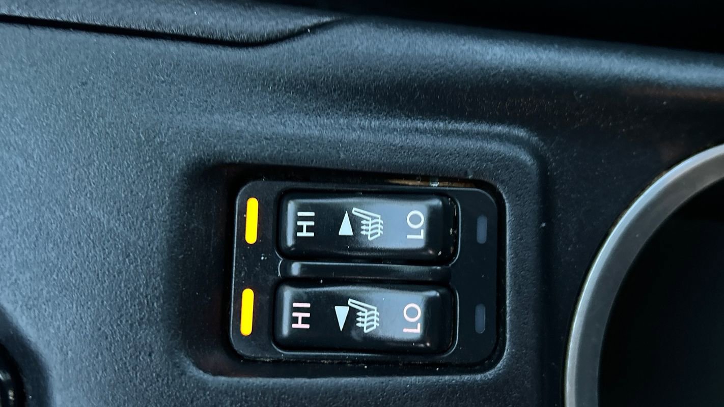 Used 2017 Subaru Impreza 2.0i Limited image 41