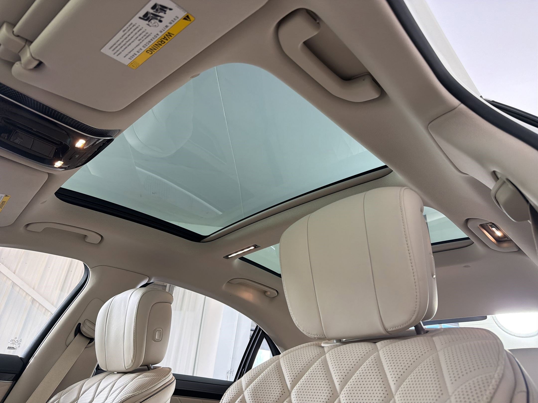 Certified 2022 Mercedes-Benz S 500 4MATIC w/ AMG Line Package image 16