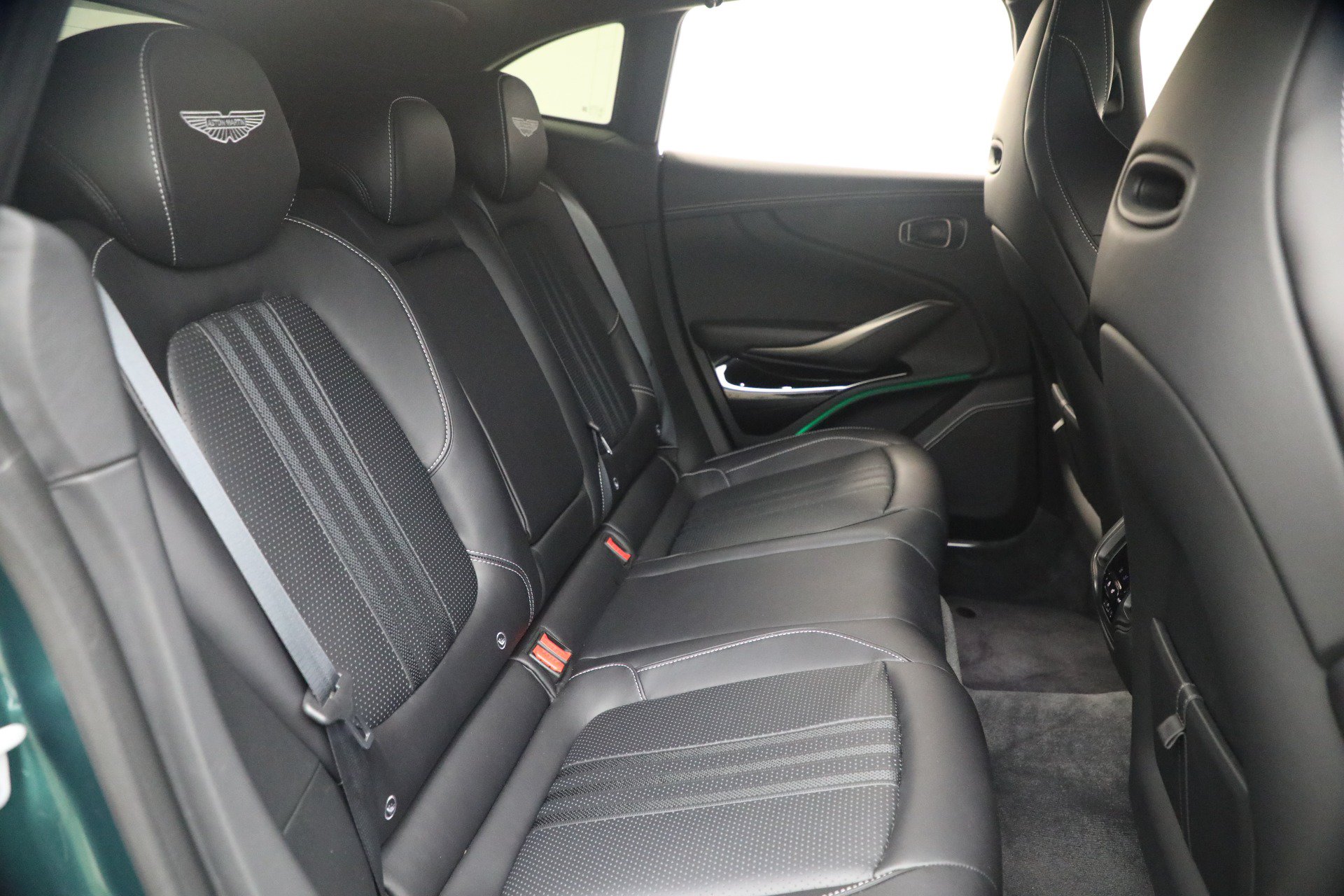 Used 2026 Aston Martin DBX 707 AWD/4WD image 30