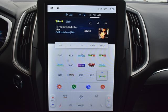 Used 2021 Ford Edge SEL w/ Cargo Accessory Package image 22