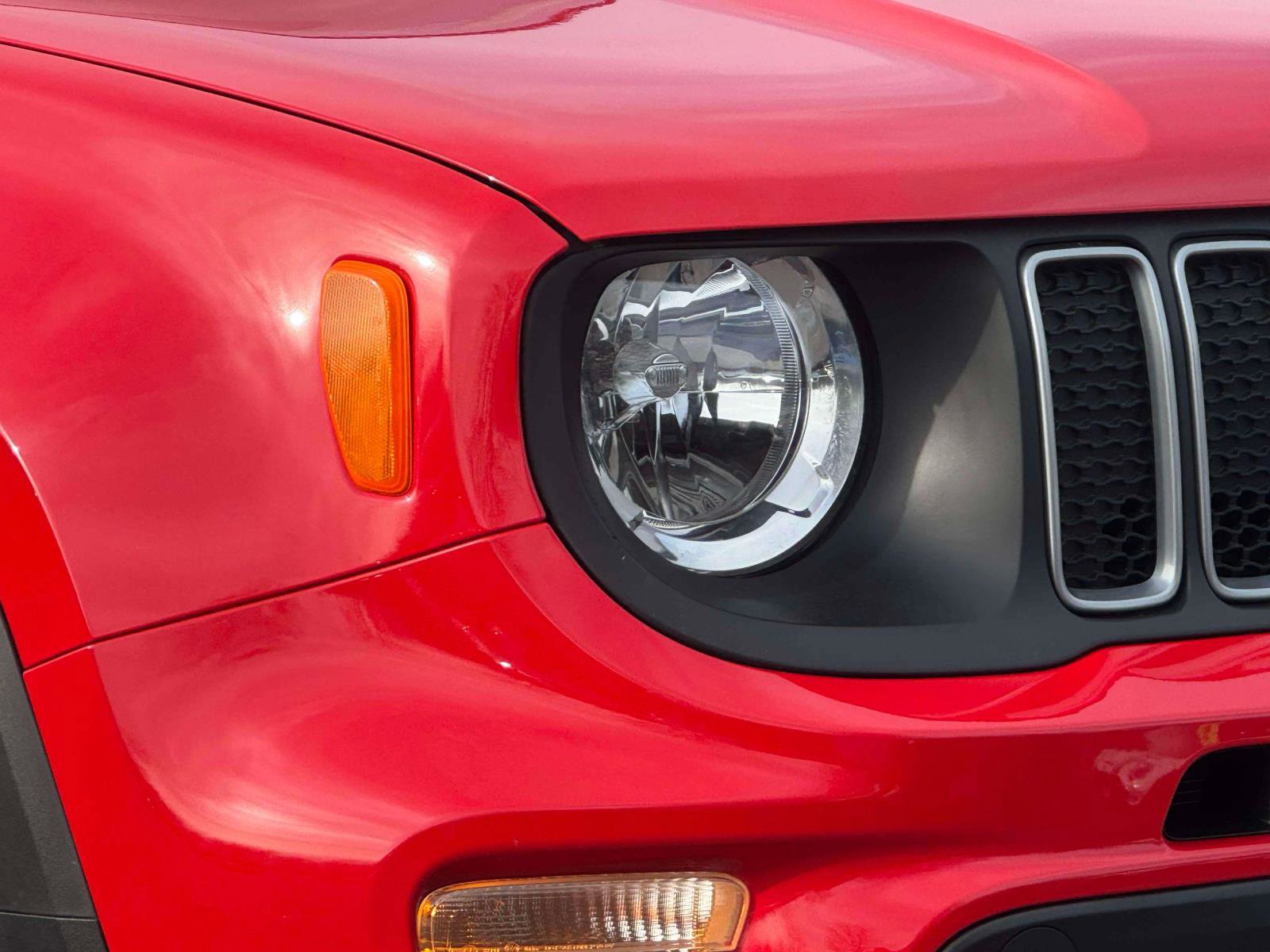 Used 2023 Jeep Renegade Latitude image 7