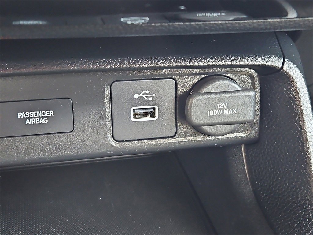 Used 2023 Honda Civic Sport image 17