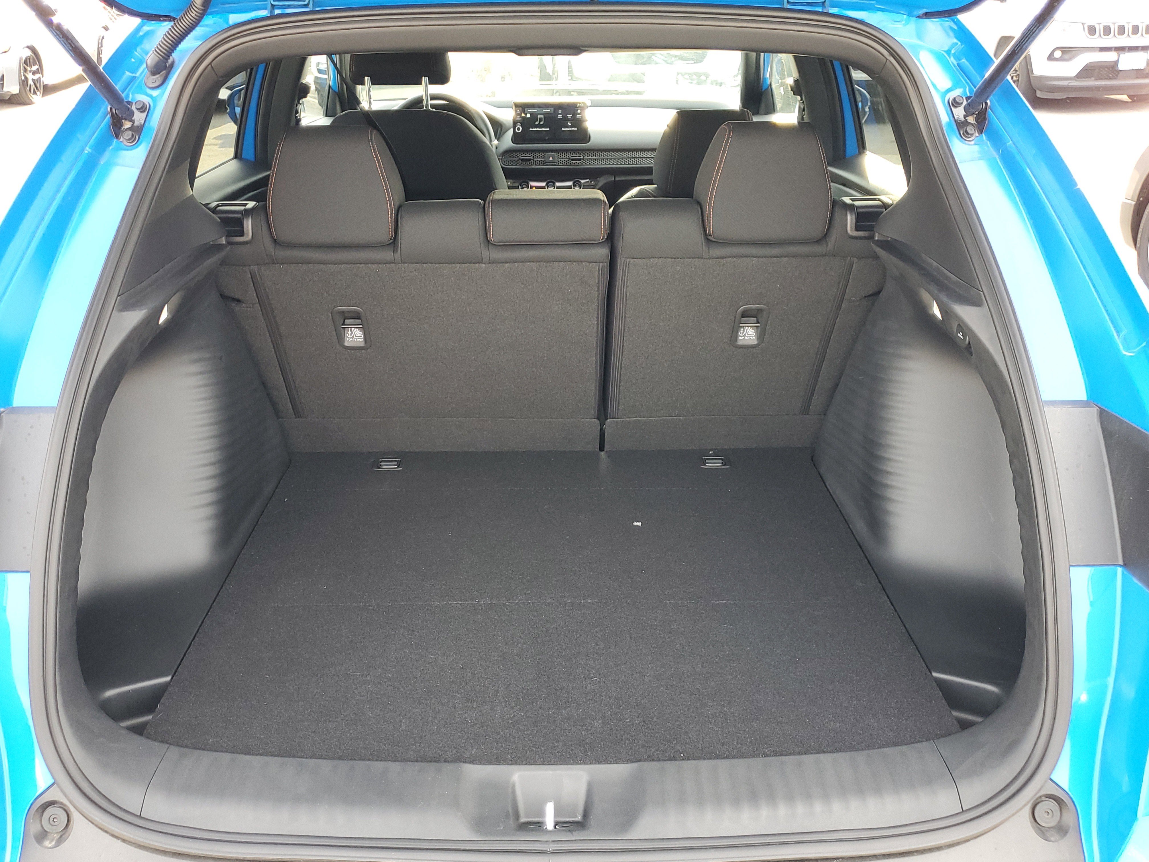 Certified 2026 Honda HR-V Sport image 9