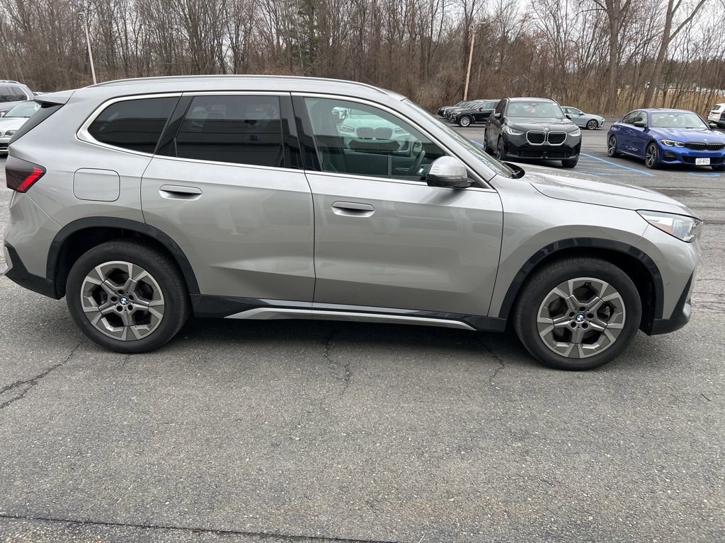 Used 2025 BMW X1 xDrive28i w/ Premium Package image 6