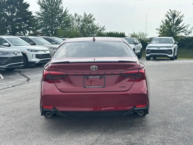 Used 2019 Toyota Avalon XSE w/ All Weather Liner Package FWD image 6
