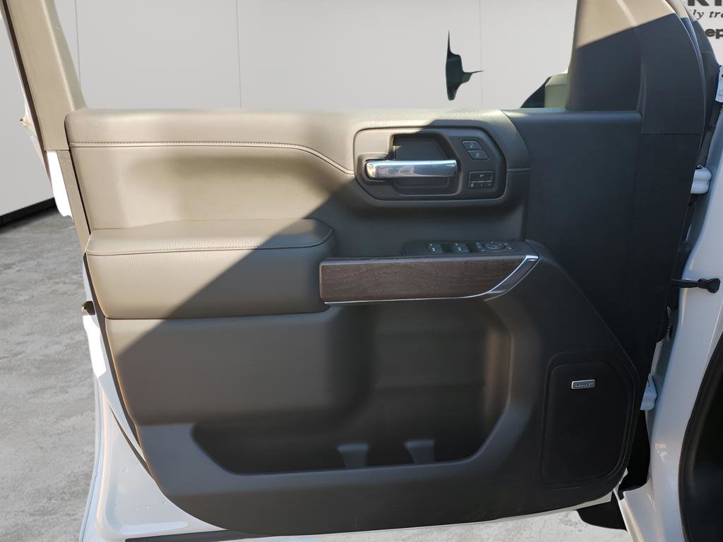 Used 2023 GMC Sierra 3500 Denali image 25