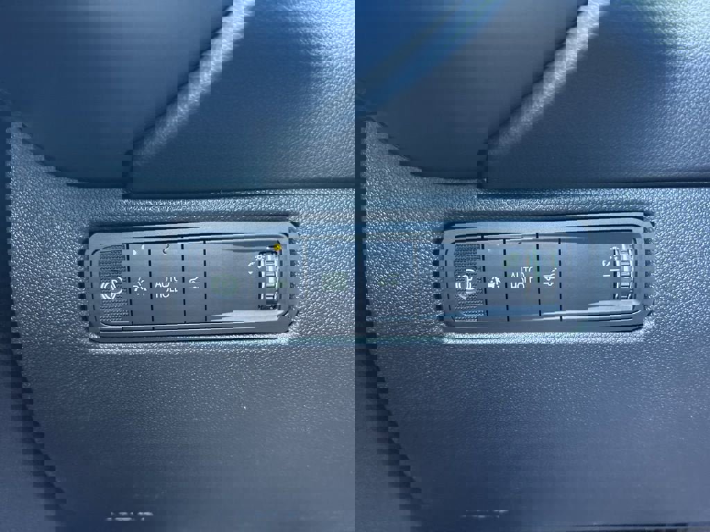 New 2026 Chevrolet Equinox EV LT image 21