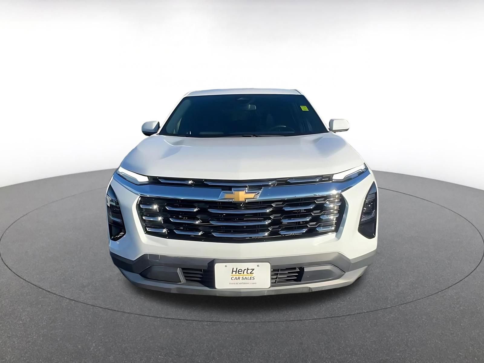 Used 2025 Chevrolet Equinox LT image 4
