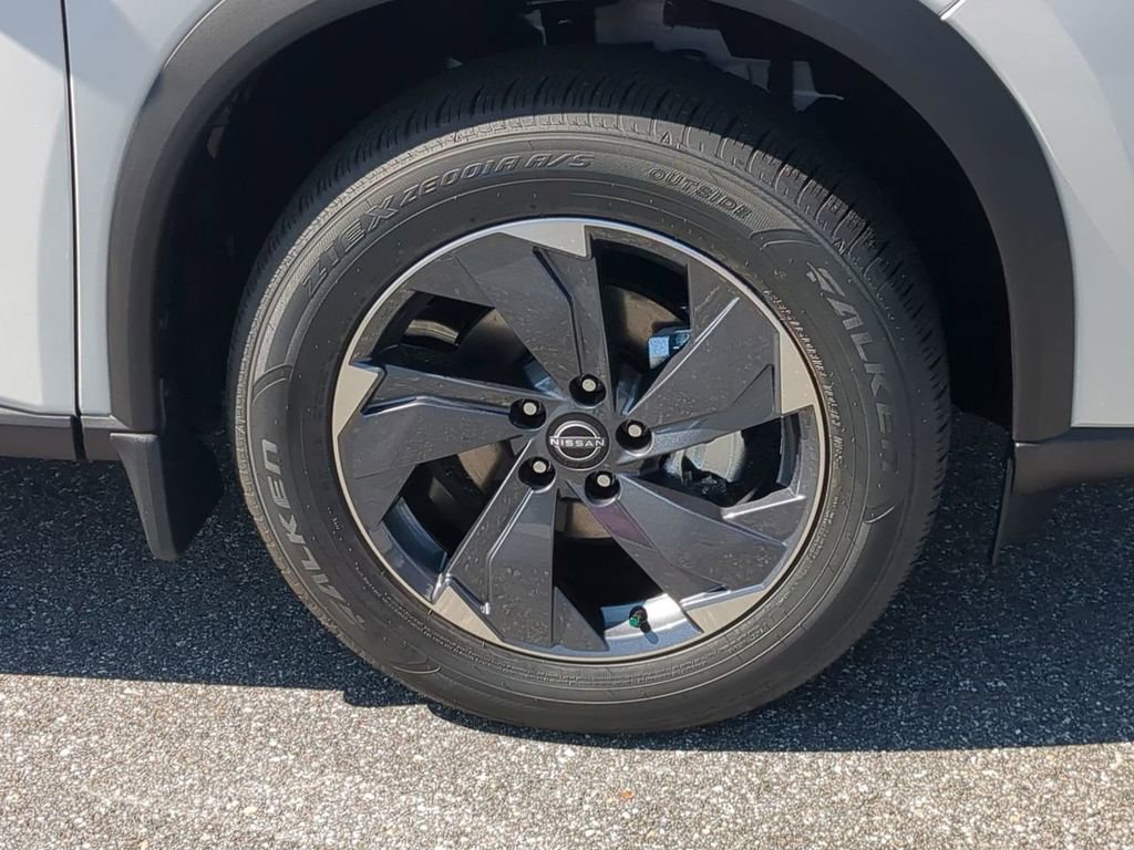 New 2026 Nissan Rogue SV image 11