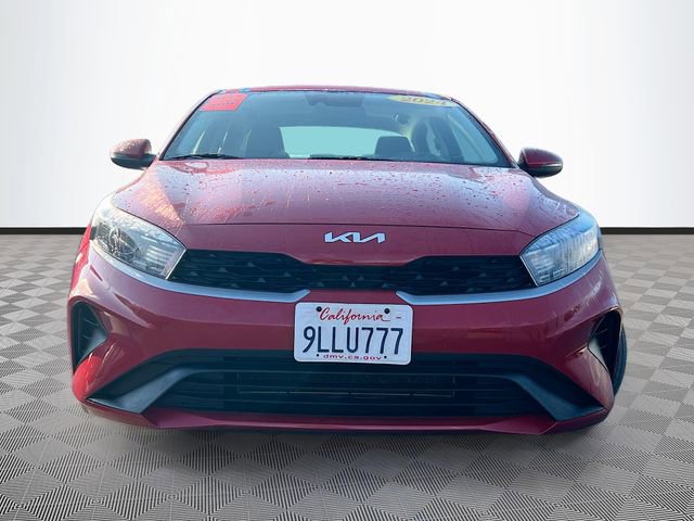 Used 2024 Kia Forte LXS w/ LXS Technology Package FWD image 2