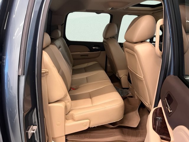 Used 2011 GMC Sierra 2500 Denali AWD/4WD image 6