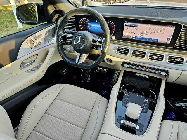 Certified 2024 Mercedes-Benz GLS 450 4MATIC image 31