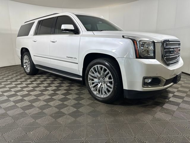 Used 2016 GMC Yukon XL SLT w/ Premium Edition image 2