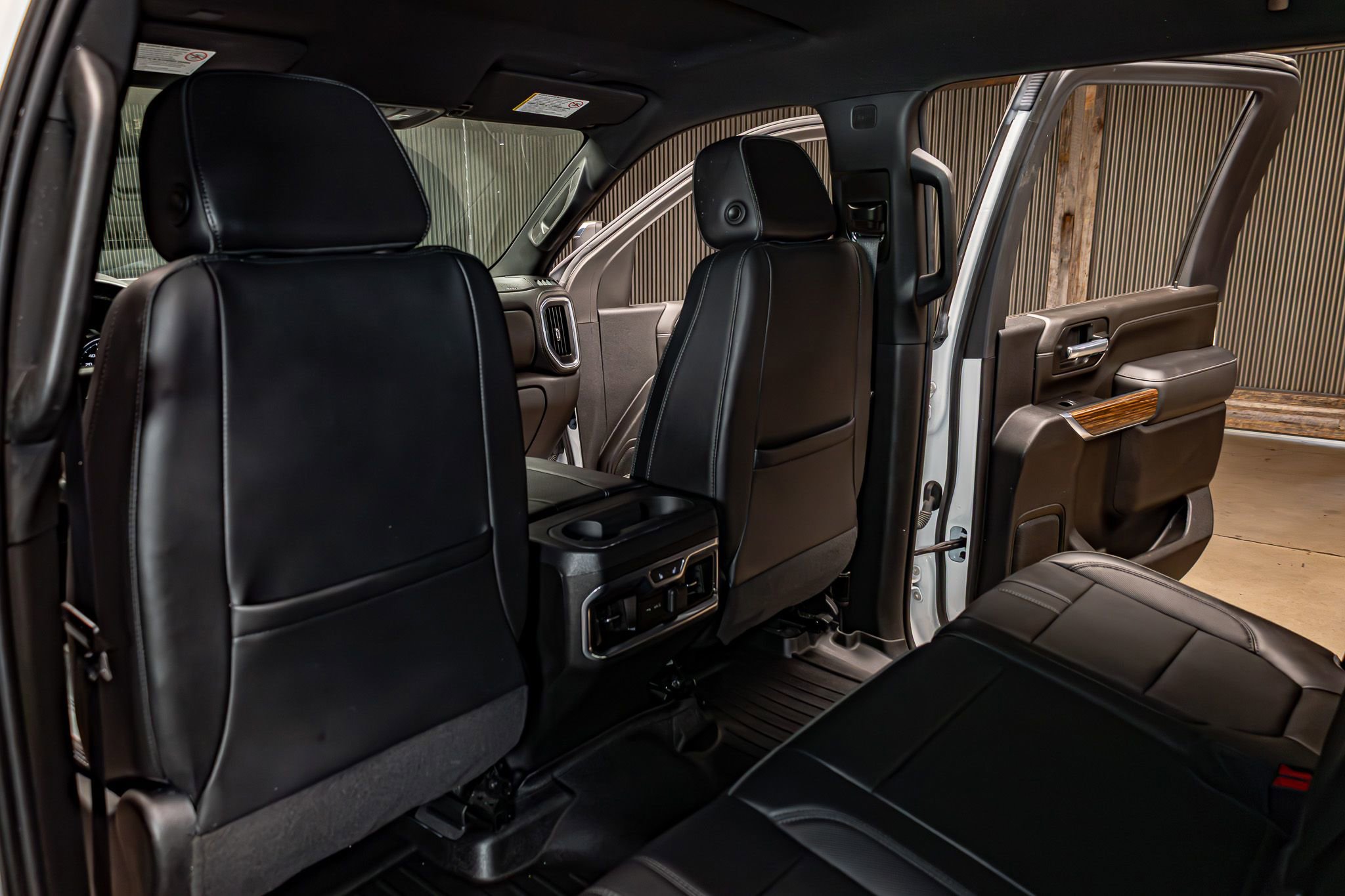 Used 2023 Chevrolet Silverado 3500 High Country image 26