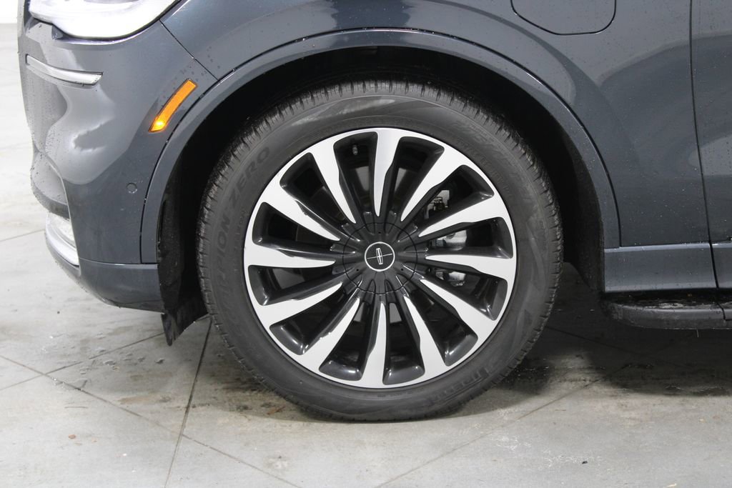 Used 2023 Lincoln Aviator Black Label Grand Touring image 21