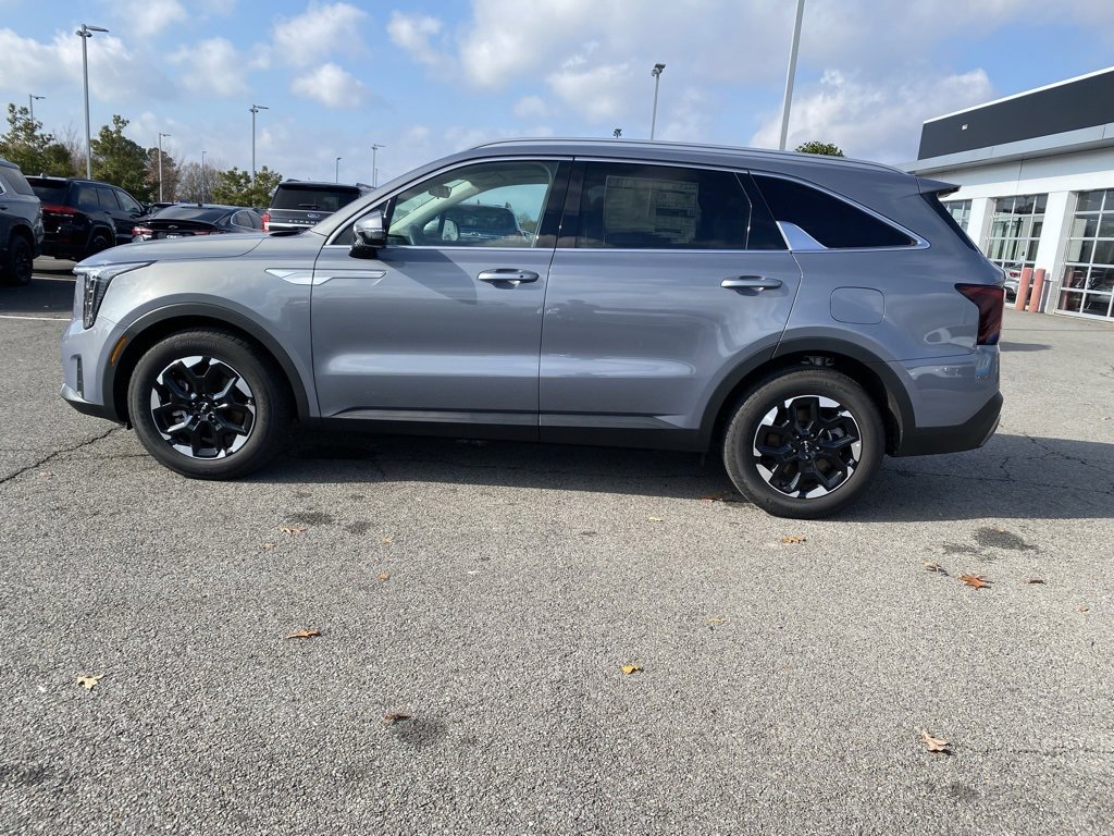 New 2025 Kia Sorento S w/ Panoramic Sunroof Package image 4