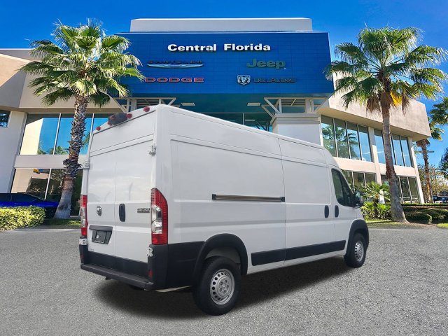 Used 2024 RAM ProMaster 2500 w/ Convenience Group FWD image 5