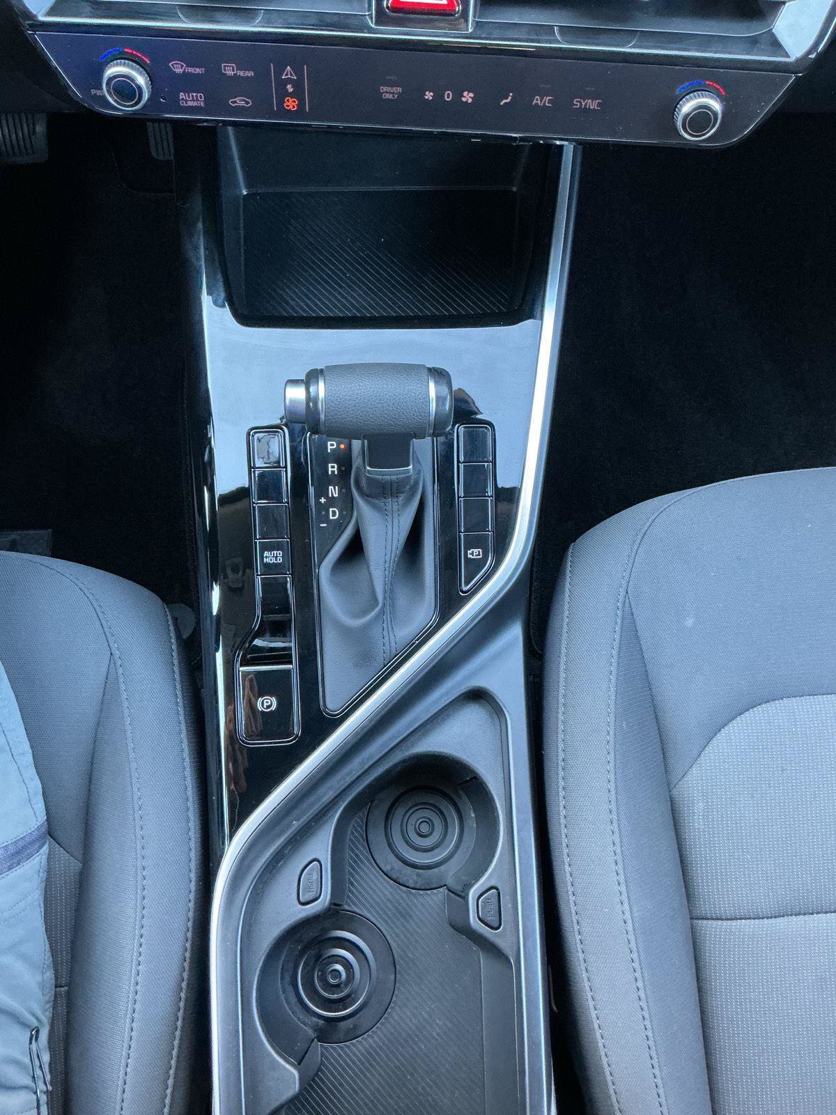 Certified 2025 Kia Niro LX FWD image 13