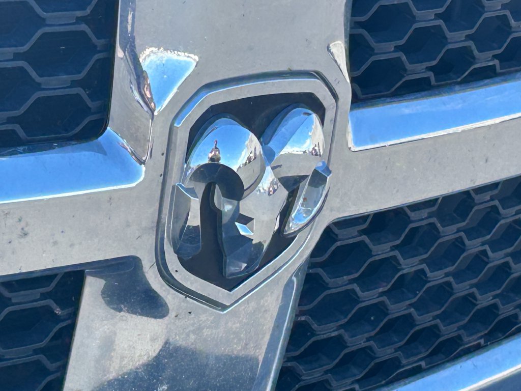 Used 2014 RAM 1500 ST w/ SXT Appearance Group AWD/4WD image 10