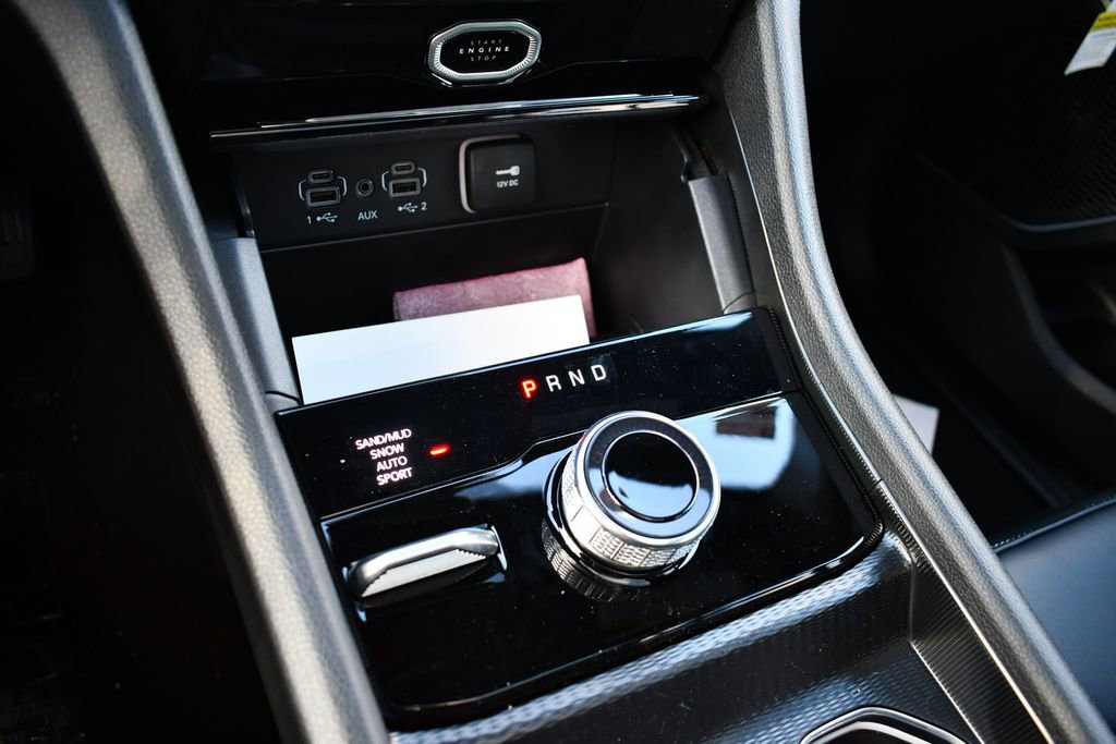 New 2026 Jeep Grand Cherokee L Limited AWD/4WD image 16
