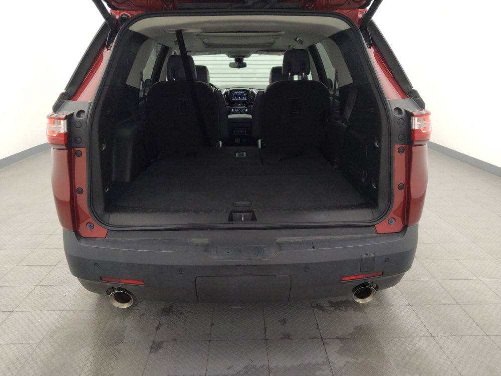 Used 2018 Chevrolet Traverse LT w/ LPO, Floor Liner Package AWD/4WD image 29