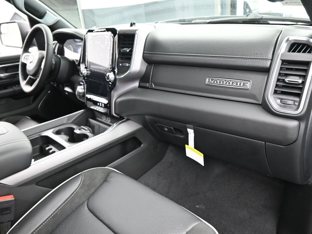 Used 2026 RAM 1500 Laramie w/ Night Edition AWD/4WD image 38