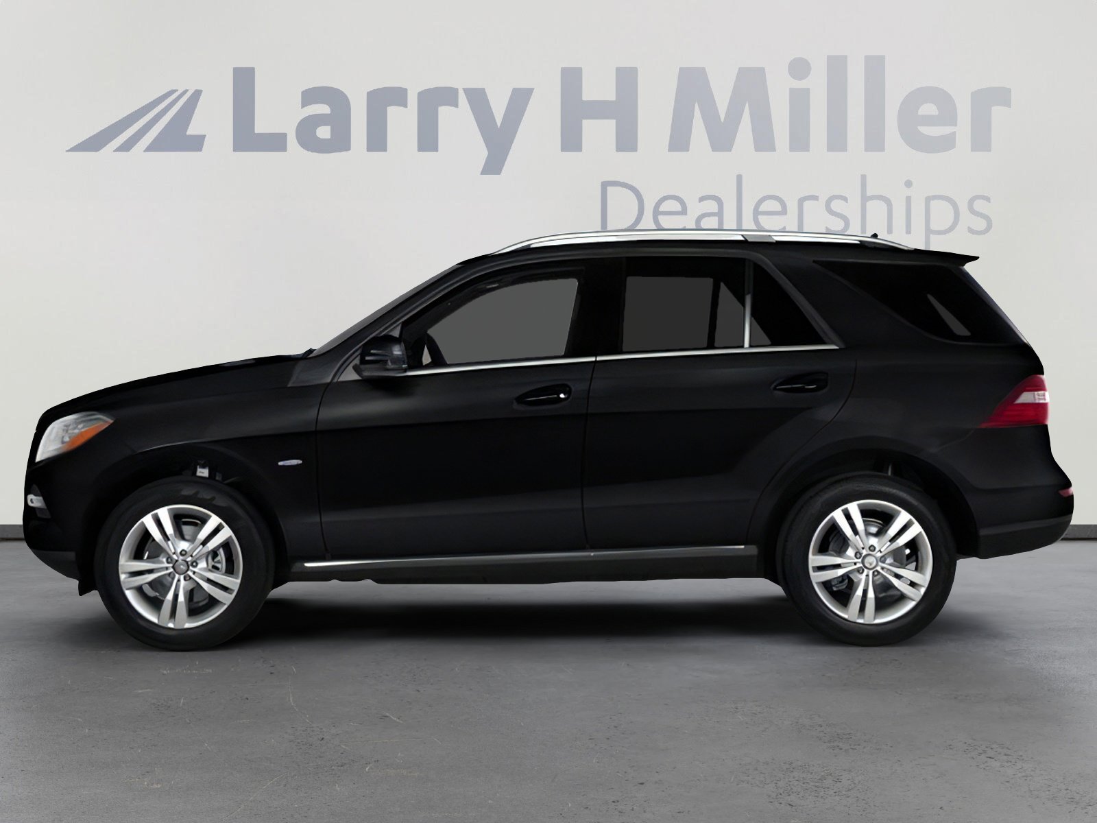 Used 2014 Mercedes-Benz ML 350 4MATIC image 3
