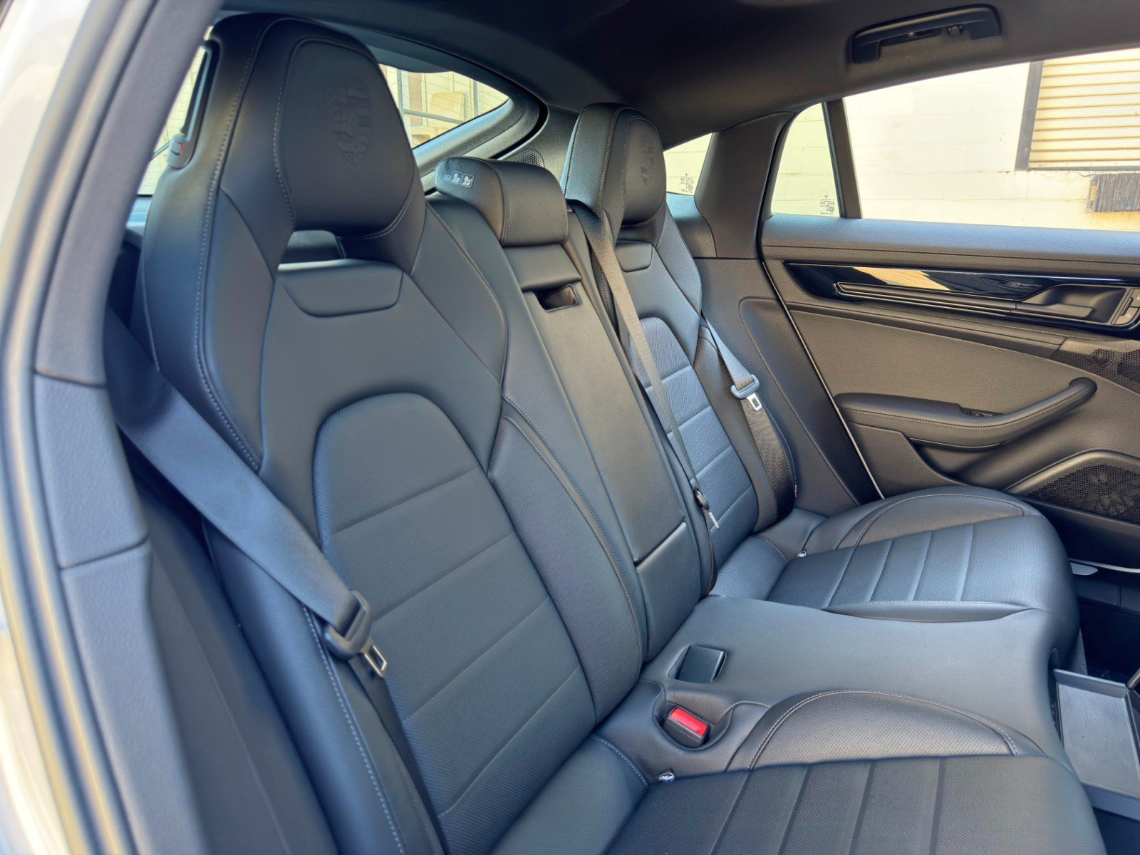 Used 2025 Porsche Panamera w/ Premium Package RWD image 42