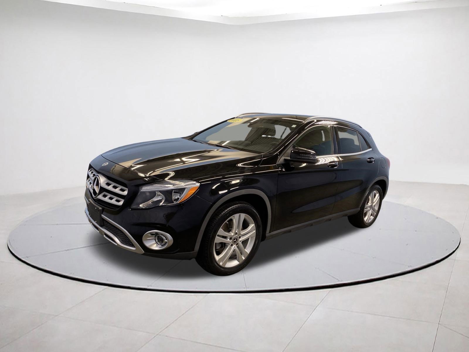Used 2018 Mercedes-Benz GLA 250 4MATIC image 3