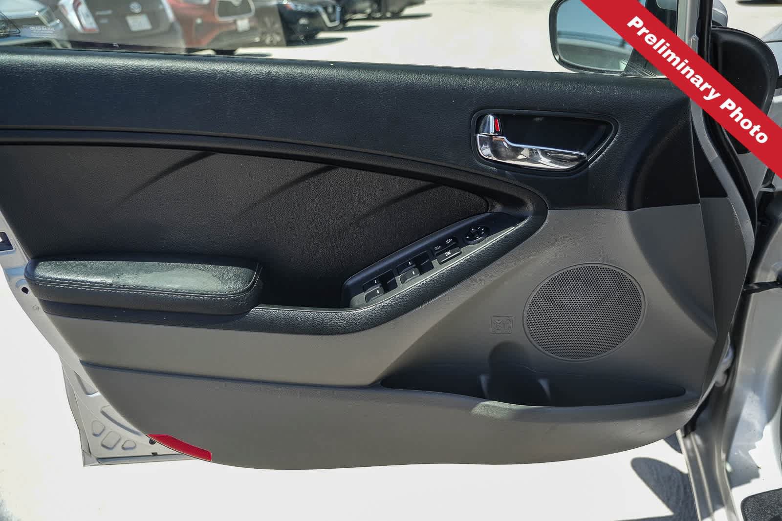 Used 2016 Kia Forte LX FWD image 16