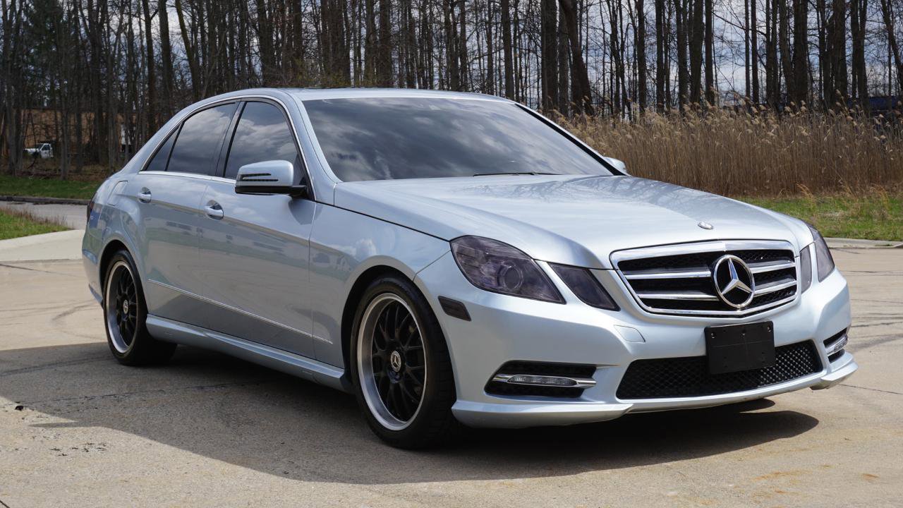 Used 2013 Mercedes-Benz E 350 BlueTEC Sedan image 7