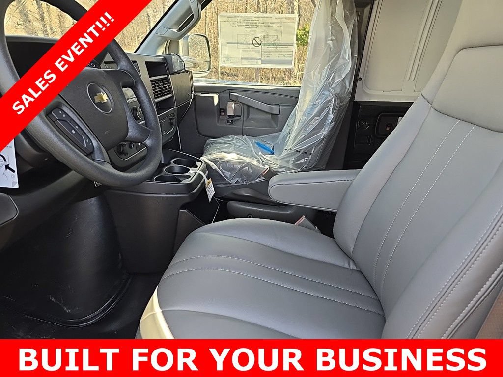 New 2025 Chevrolet Express 2500 w/ Communications Package RWD image 11