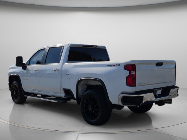 Used 2025 Chevrolet Silverado 2500 LT w/ Convenience Package AWD/4WD image 6