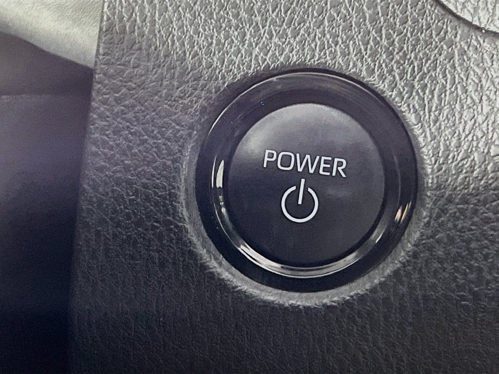 Used 2026 Toyota Camry SE w/ Convenience Package FWD image 20