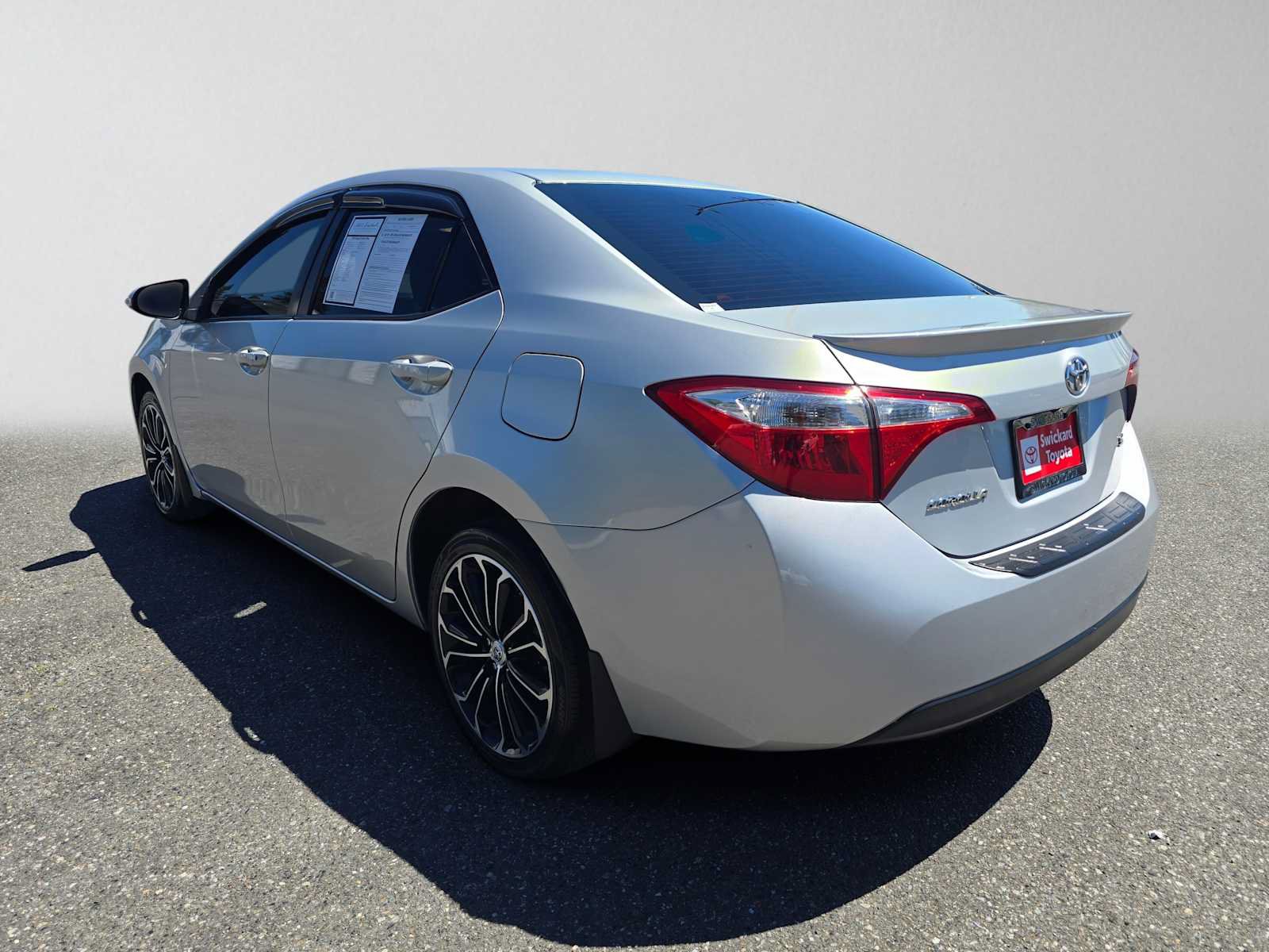 Used 2016 Toyota Corolla S FWD image 5