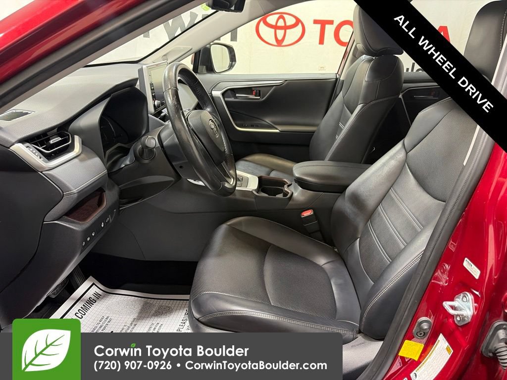 Used 2019 Toyota RAV4 Limited w/ Cold Weather Package AWD/4WD image 22