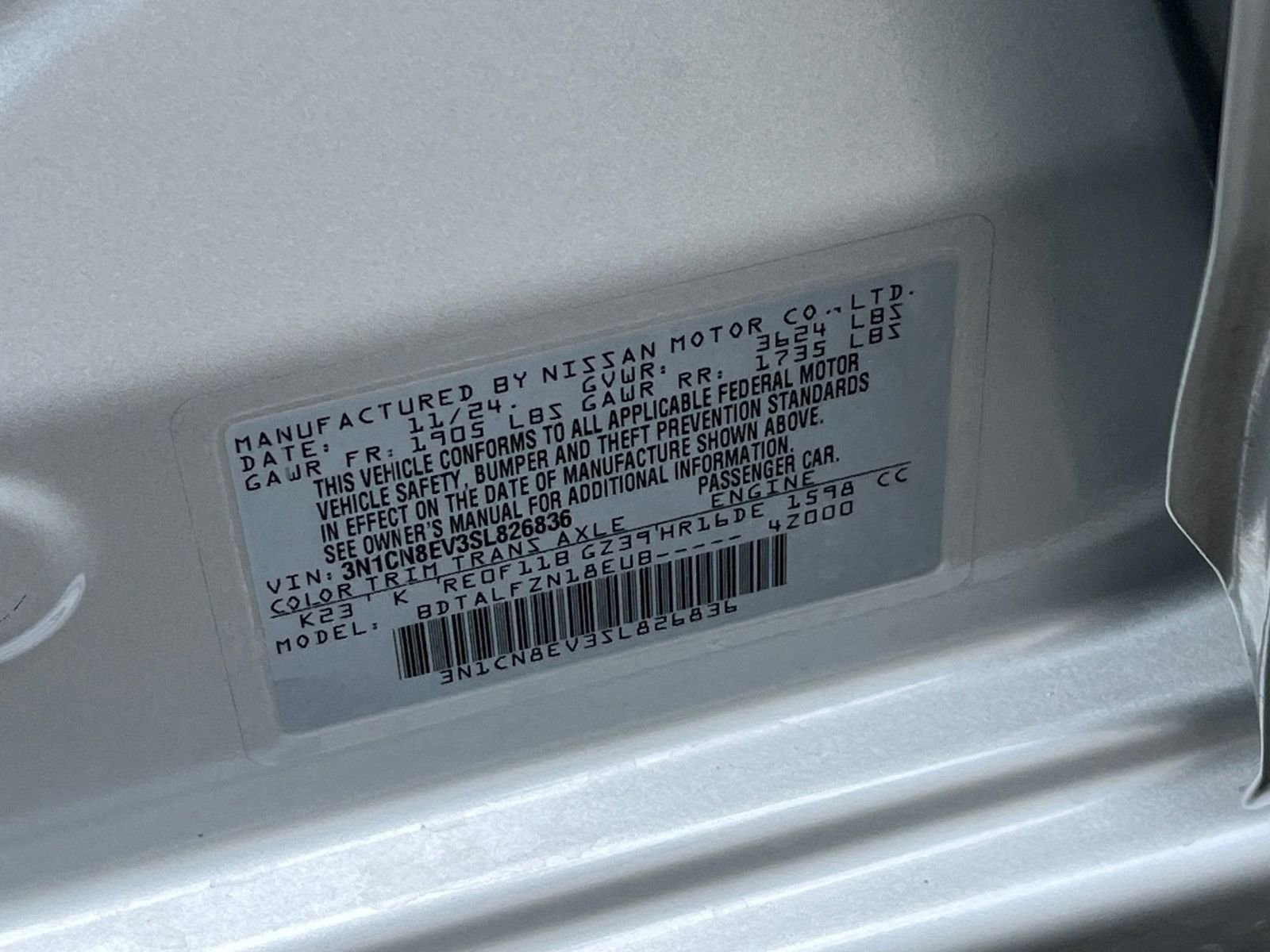 Used 2025 Nissan Versa SV FWD image 28
