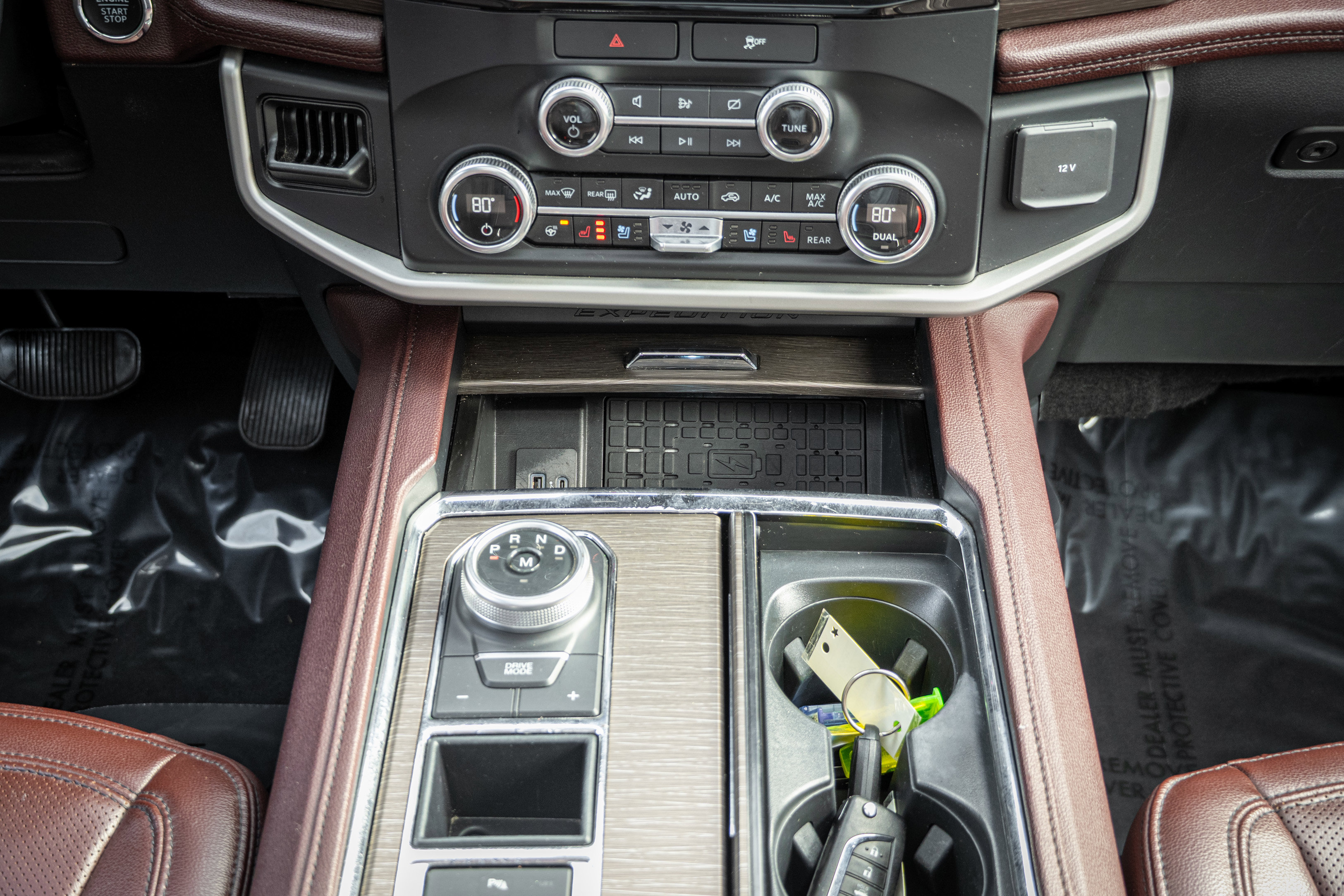 Used 2023 Ford Expedition Max Limited image 37