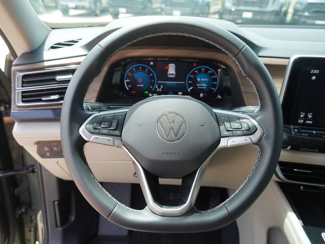 Used 2026 Volkswagen Atlas SE FWD image 26