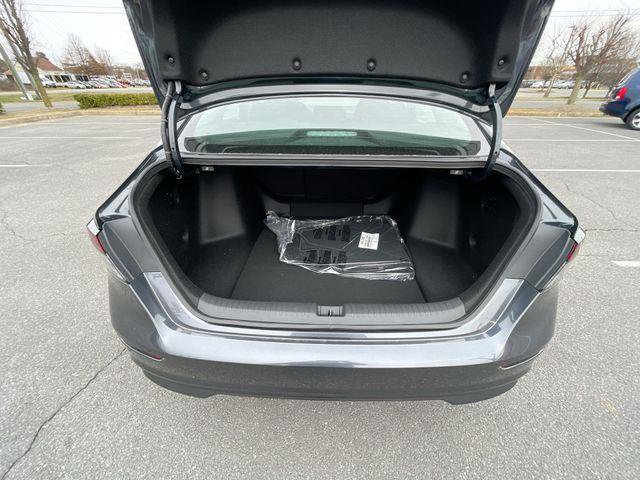 Used 2024 Honda Accord EX image 26