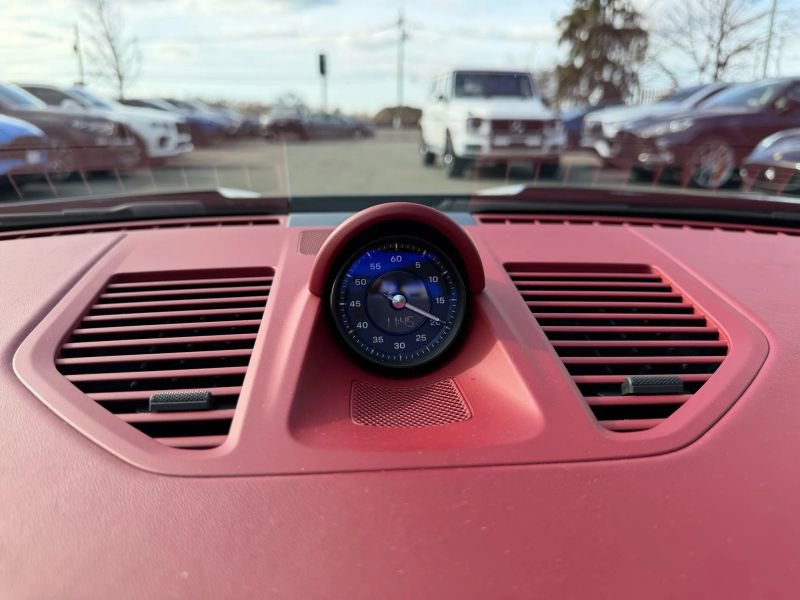 Used 2022 Porsche 911 Targa 4S w/ Premium Package image 35