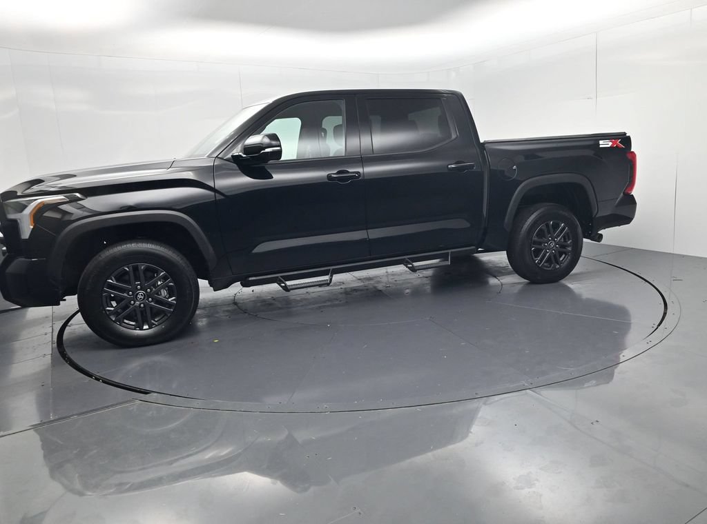 Used 2025 Toyota Tundra SR5 w/ SR5 Convenience Package AWD/4WD image 4