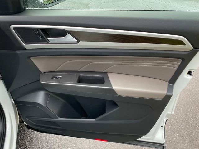 Used 2022 Volkswagen Atlas SE image 37