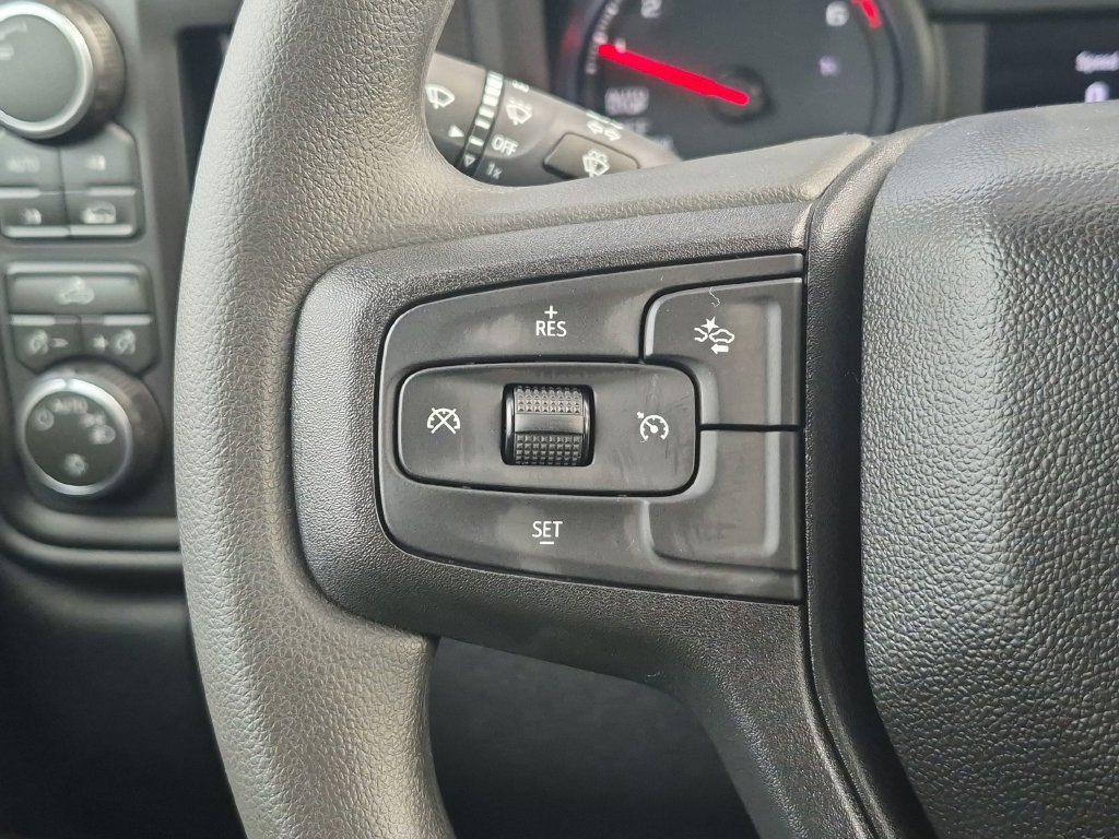 New 2026 Chevrolet Silverado 1500 Custom w/ Turbomax Blackout Package AWD/4WD image 13