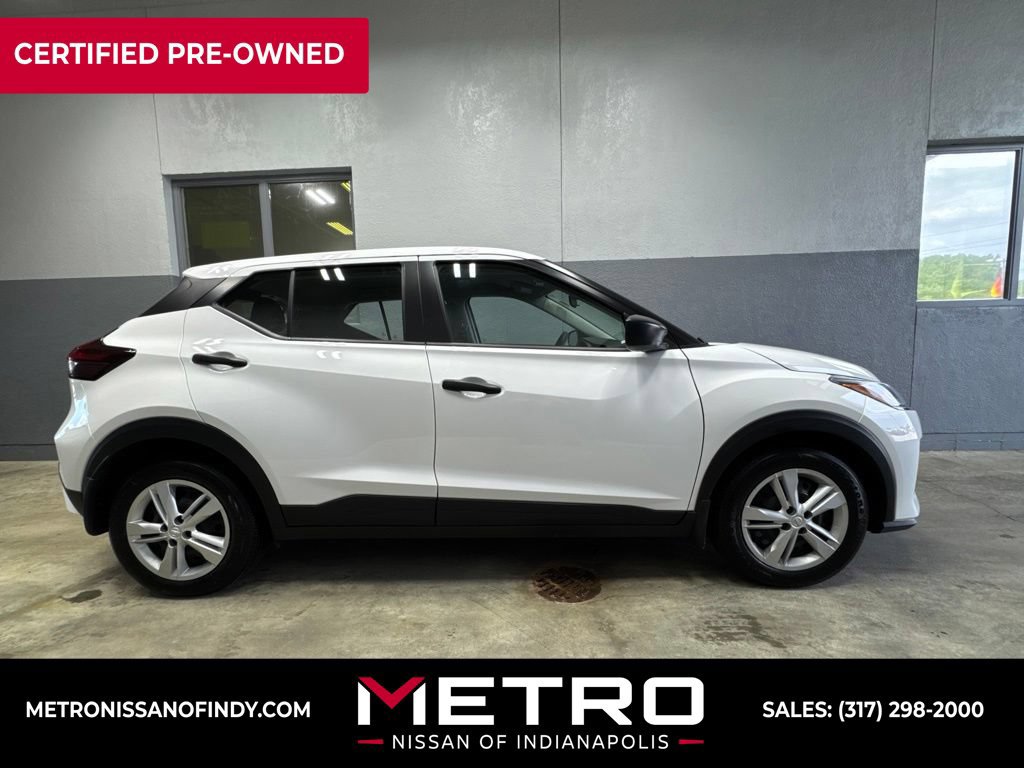 Used 2025 Nissan Kicks Play S FWD image 5